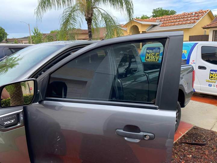 Auto Window Tinting Services Miami