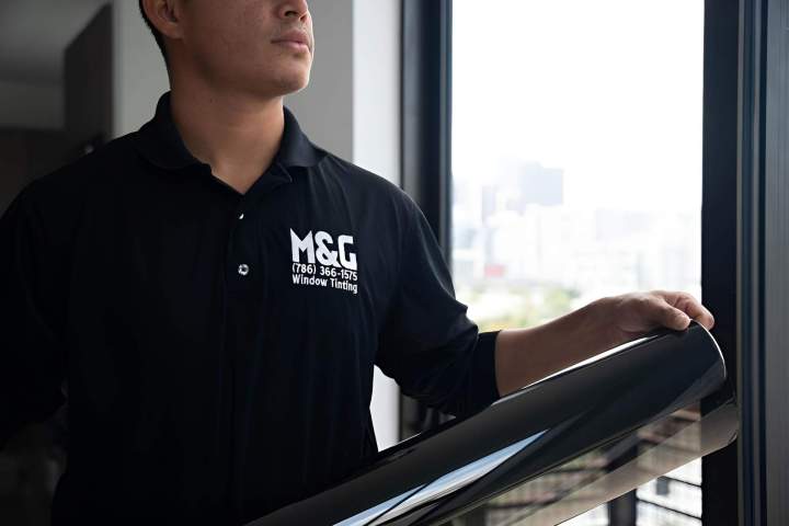 Reflective glass tinting Miami