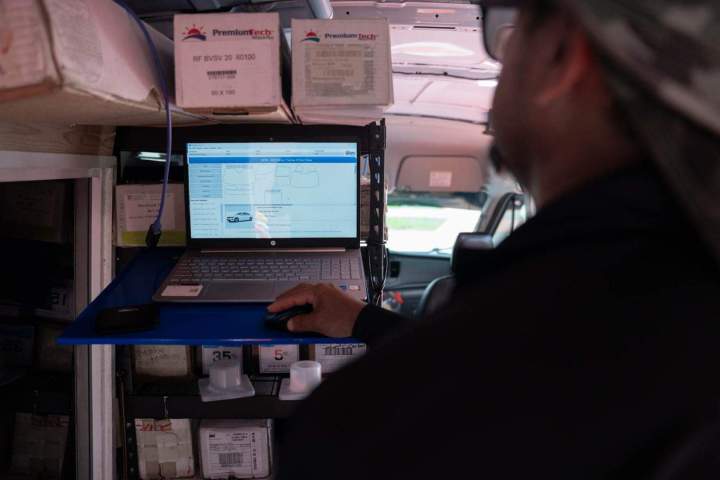 Auto Window Tinting Miami